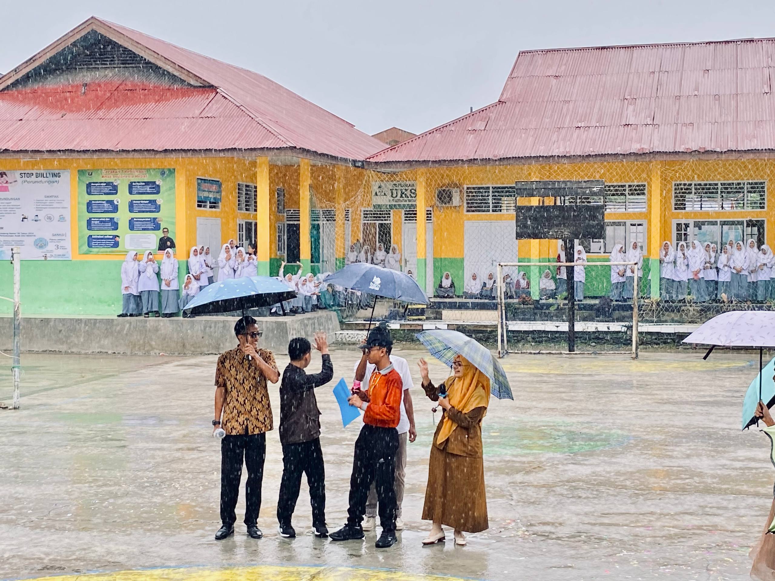 SEMANGAT ANAK MENGENANG JASA PARA GURU