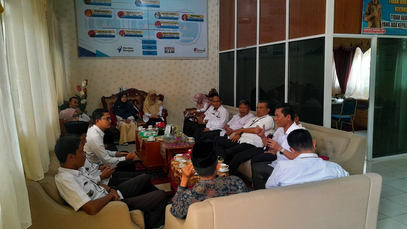 Sosialisasi SPMB SMAN 1 Lubuk Sikaping Bersama Pemangku Kepentingan Zona Sekolah