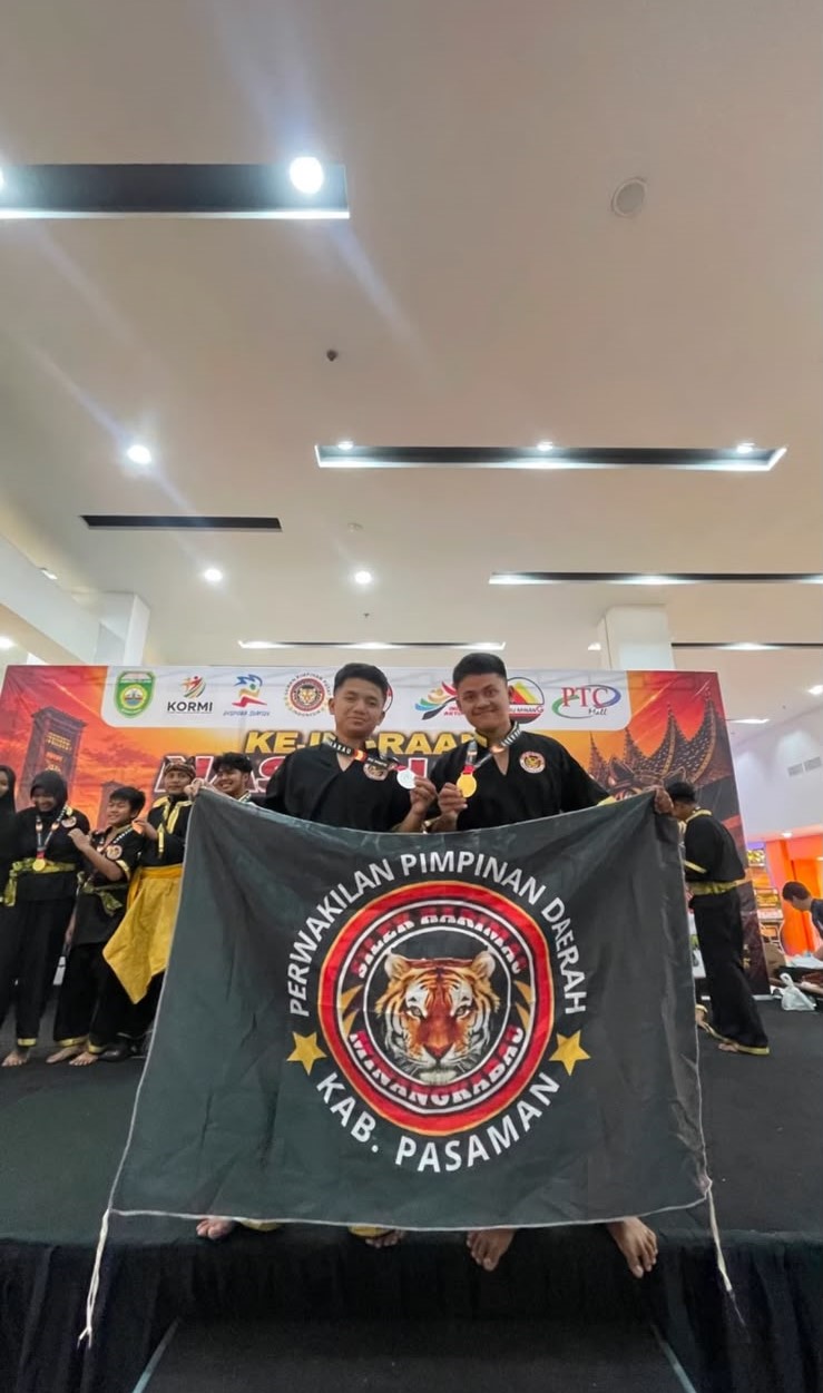 Siswa SMAN 1 Lubuk Sikaping Harumkan Nama Sekolah, Pasaman, dan Sumatera Barat di Kejuaraan Nasional Silat Harimau Palembang